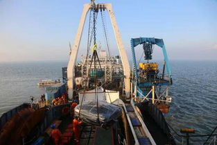 海南联网二回工程海底电缆开始敷设